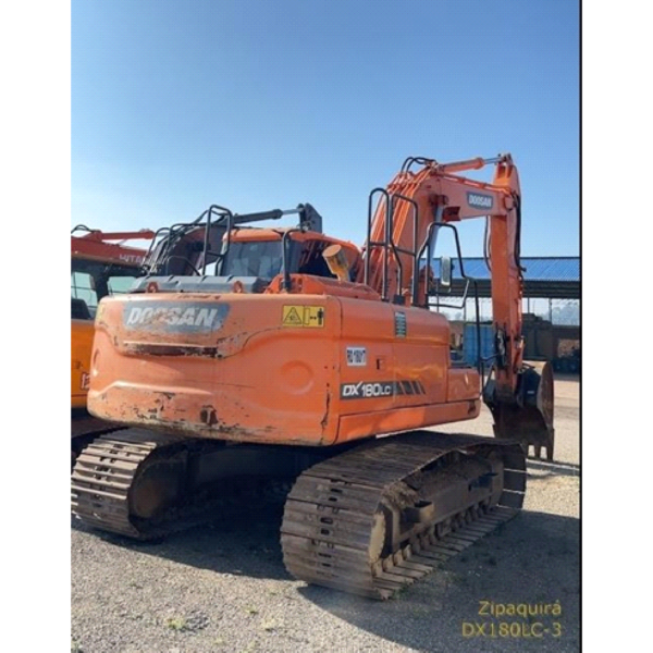 Excavadora Orugas Doossan DX180LC-3