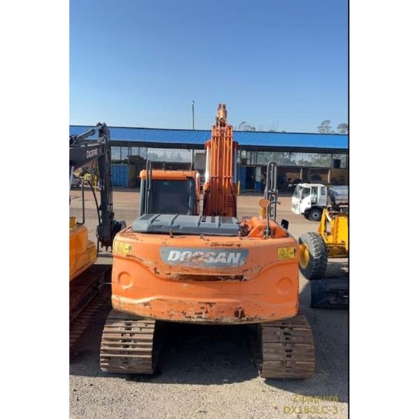 Excavadora Orugas Doossan DX180LC-3 - Imagen 3