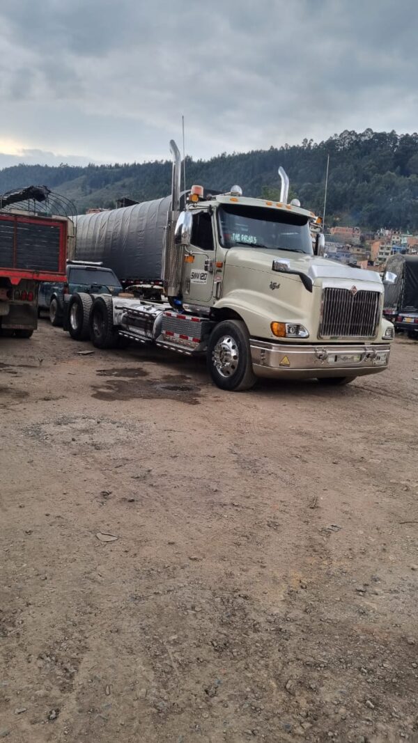 Tractomula International Eagle (Completa) - Imagen 4