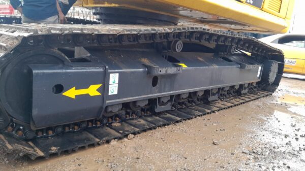 Excavadora Komatsu PC240 - Imagen 6