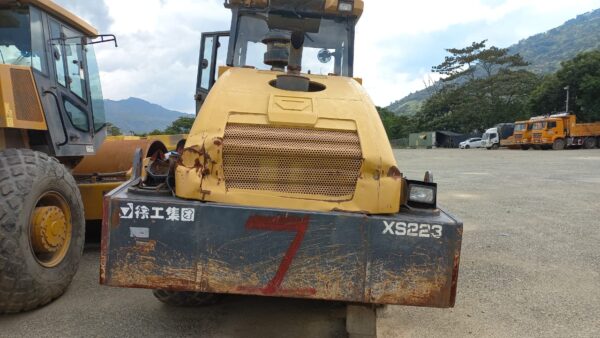 Lote 1 Vibrocompactador - Imagen 2