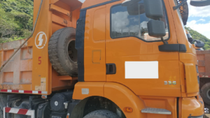 Volqueta DT V18
