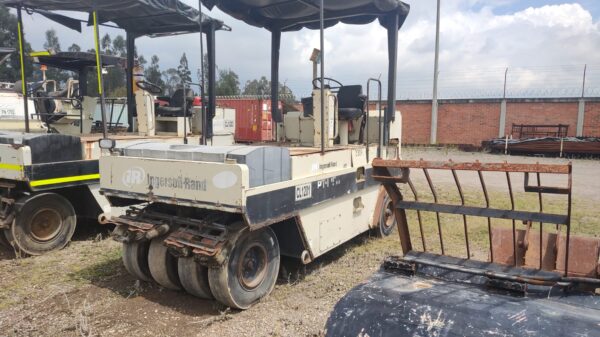 Lote 16 Compactador IngersollRand 93 - Imagen 4