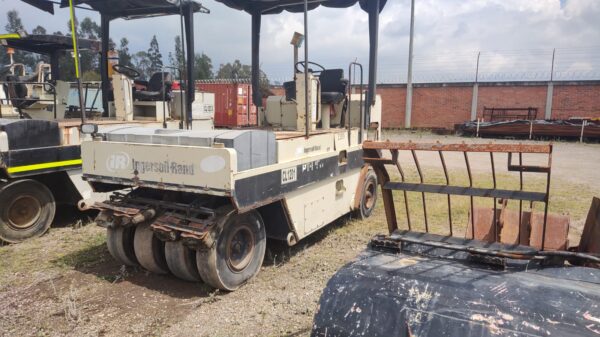 Lote 16 Compactador IngersollRand 93 - Imagen 5