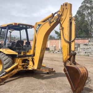 Lote 20 Retrocargador Caterpillar 426C
