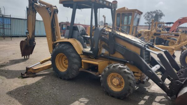 Lote 20 Retrocargador Caterpillar 426C - Imagen 7