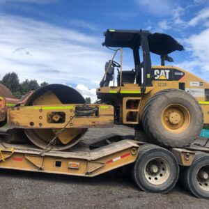 VIBROCOMPACATDOR CAT CS533E