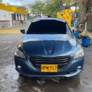 AUTOMOVIL PEUGEOT