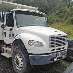 Volqueta freightliner dt