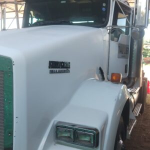 Tractomula completa Kenworth