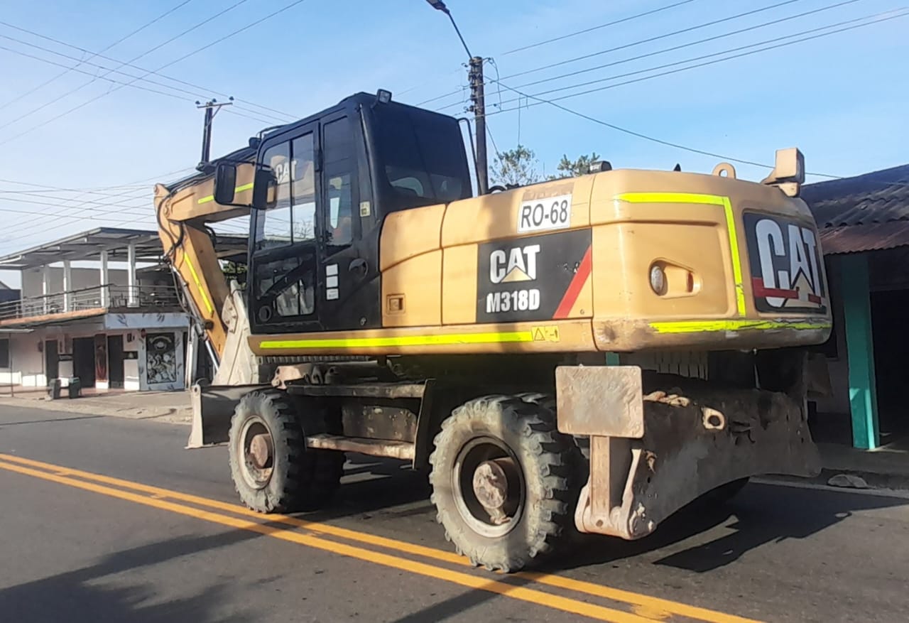 Excavadora de ruedas Caterpilar M318D - Imagen 8