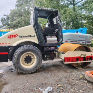 Vibrocompactador Ingersoll Rand SD77TF