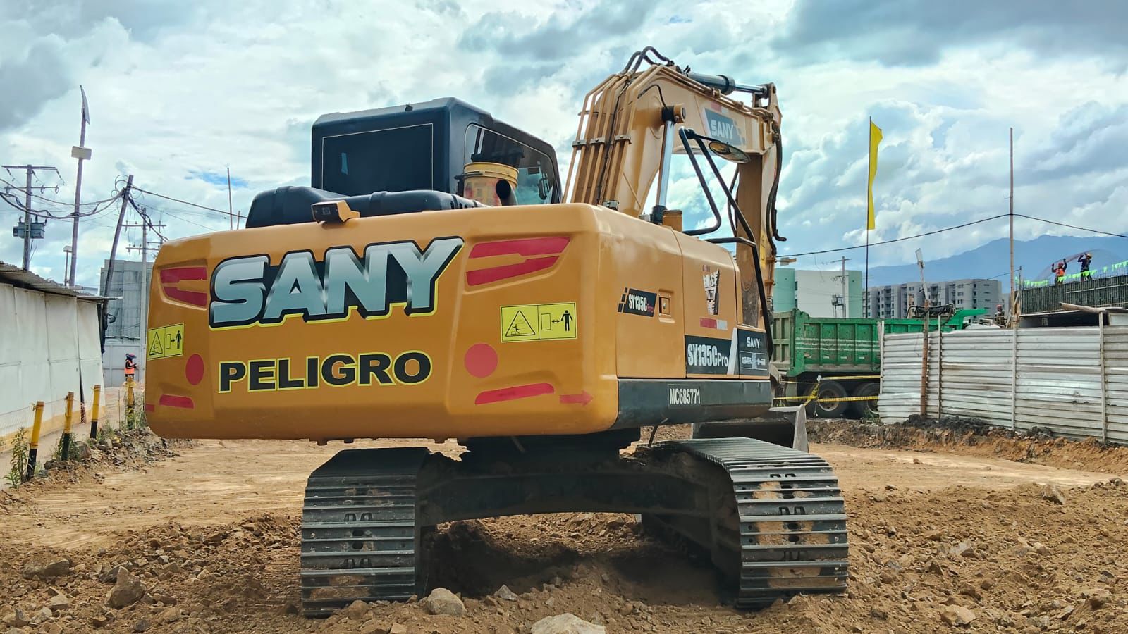 Excavadora Sany SY135Cpro - Imagen 4