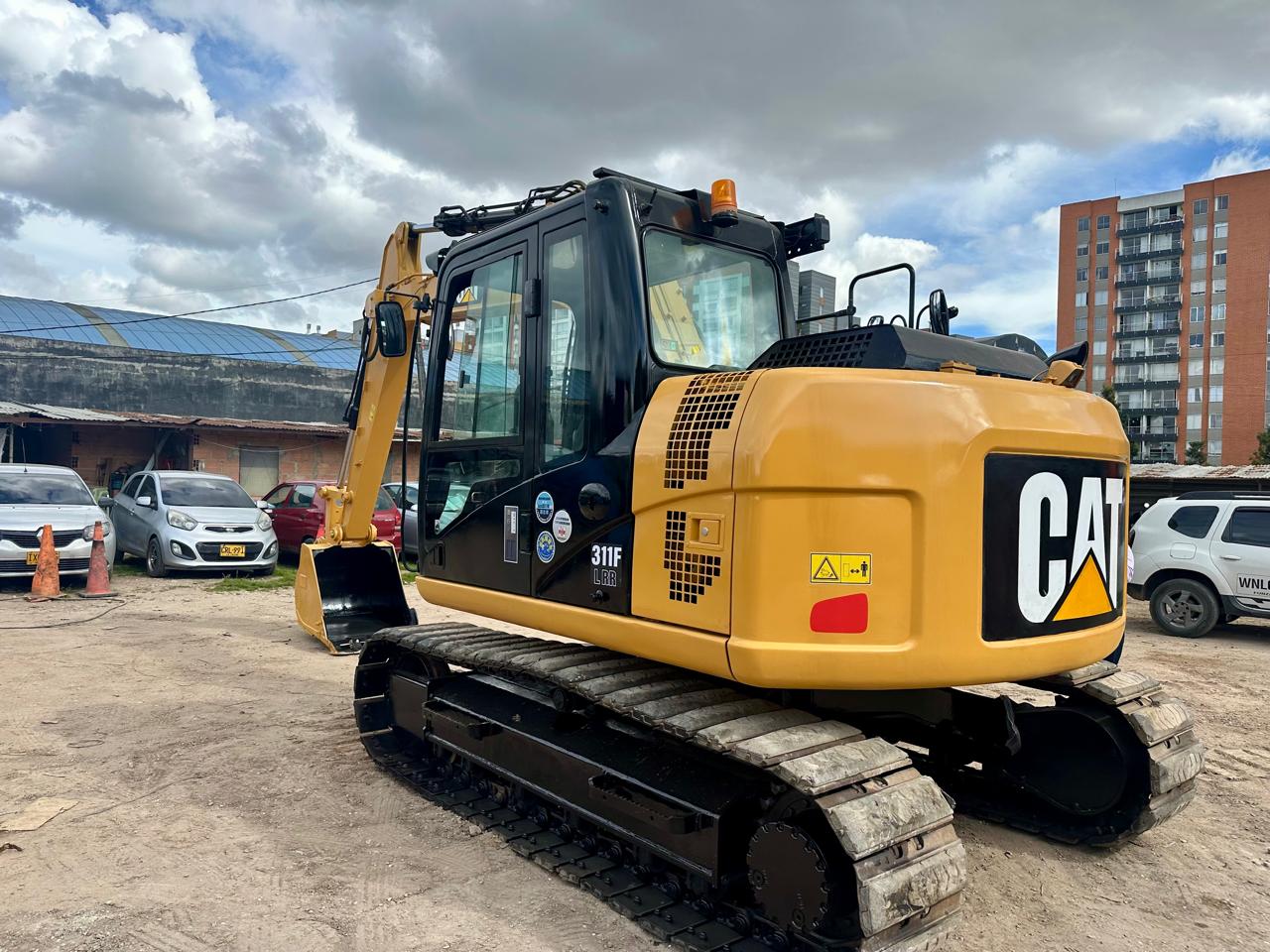 Mini-excavadora Cat 311F - Imagen 8