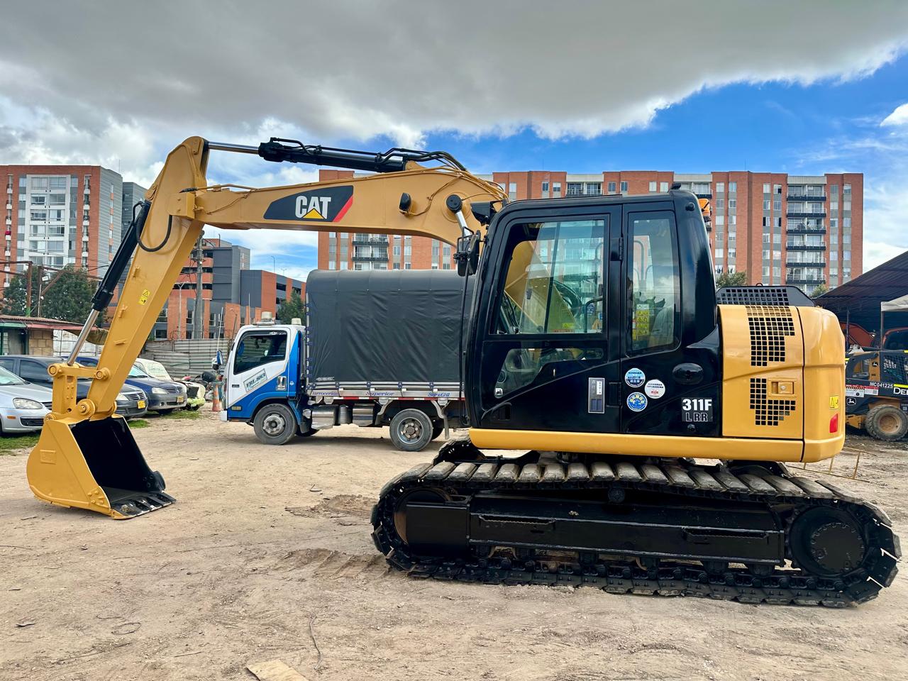 Mini-excavadora Cat 311F - Imagen 11