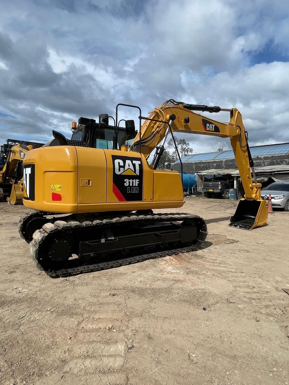 Mini-excavadora Cat 311F - Imagen 17