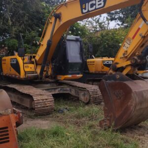 Excavadora JCB JS200LC